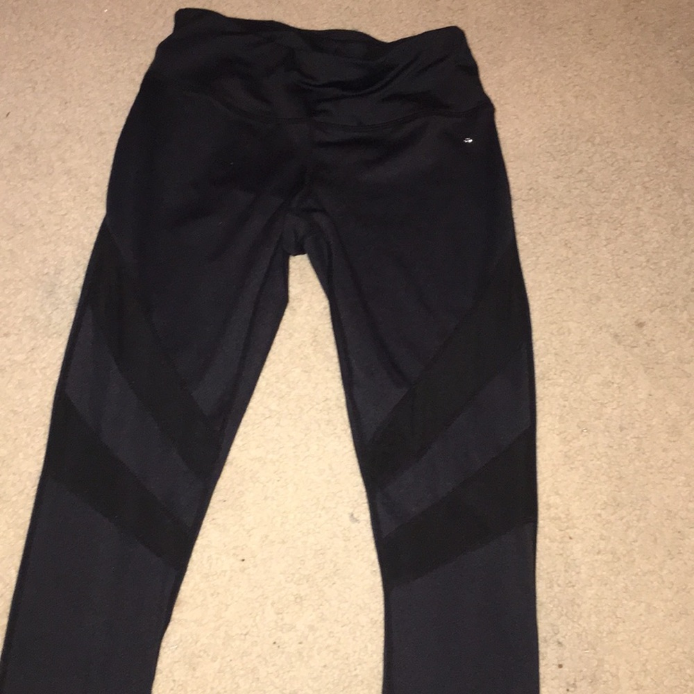 Mesh cut leggings